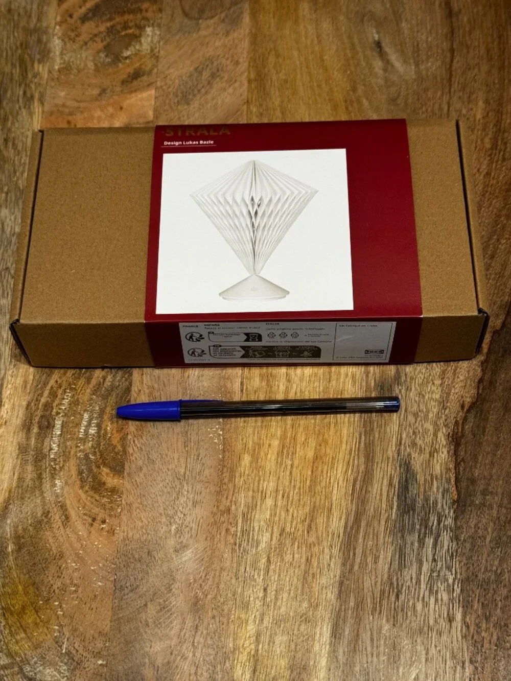 IKEA STRÅLA Pleated Diamond-Shaped LED Table Lamp, White, Article 106.066.40